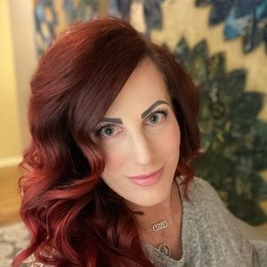 Meet your Posher, Kim